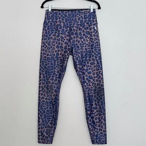 Good American Tonal Leopard High-Waist Purple
Active Leggings Sz XL